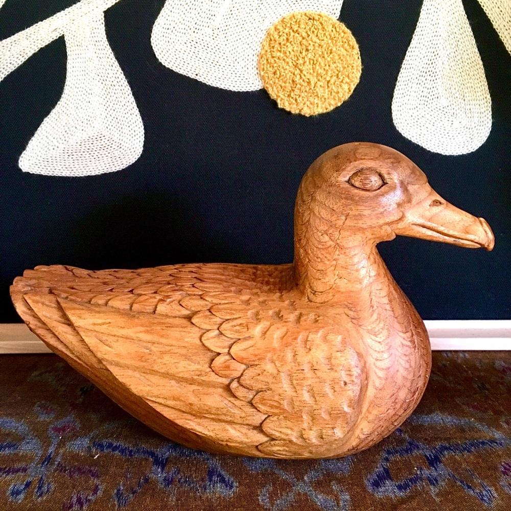 Vintage Hand-Carved Wooden Duck Sculpture Decoy
